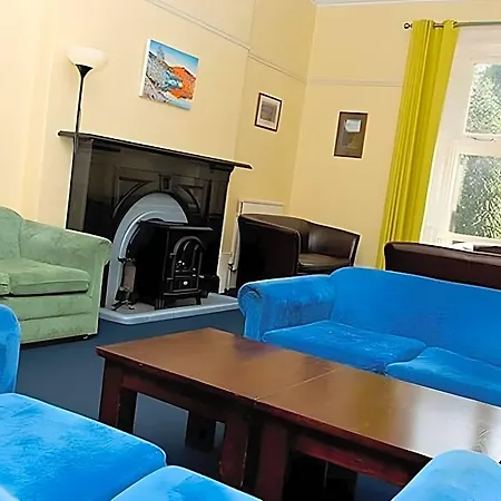 Yha Coniston Holly 3*
