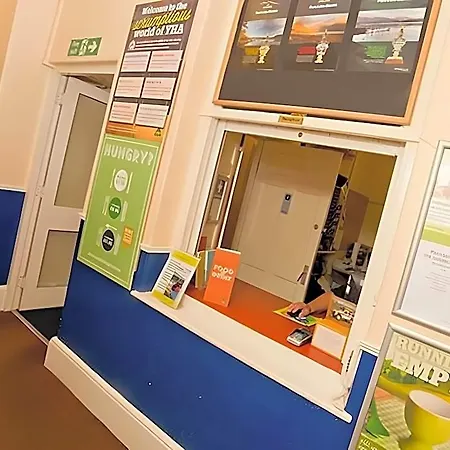 Yha Coniston Holly Hotel