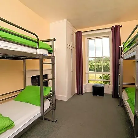 Yha Coniston Holly Hotel Kendal