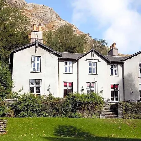 Yha Coniston Holly Hotel